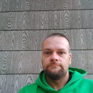 Meet your Posher, Nicholas